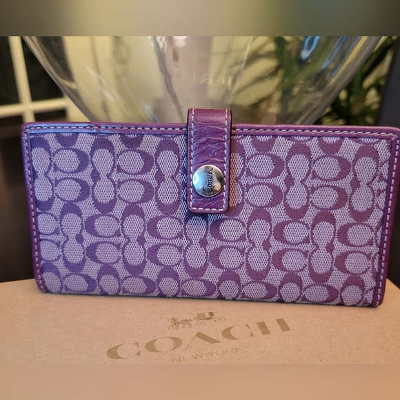 Coach Handbags - COACH VINTAGE Slim Wallet/Checkbook IMPECCABLE!!